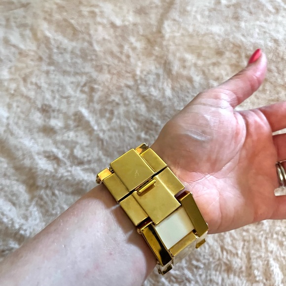 Kate spade gold and enamel bracelet - Picture 6 of 6